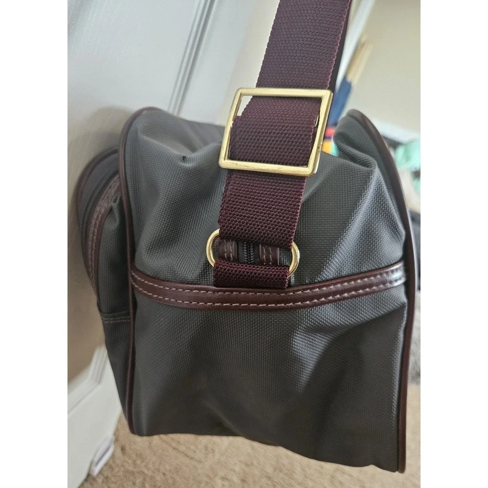 Vintage Samsonite Series 2100 Carry-On Travel Bag Gray Burgundy Shoulder Strap